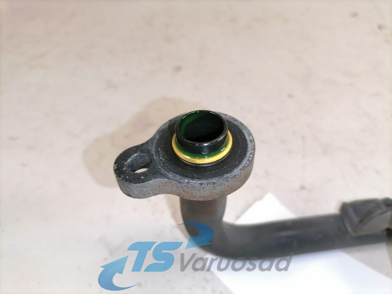 Volvo A/C pipe 20708192 - חימום/ אוורור עבור משאית: תמונה 4 Volvo A/C pipe 20708192 - חימום/ אוורור עבור משאית: תמונה 4