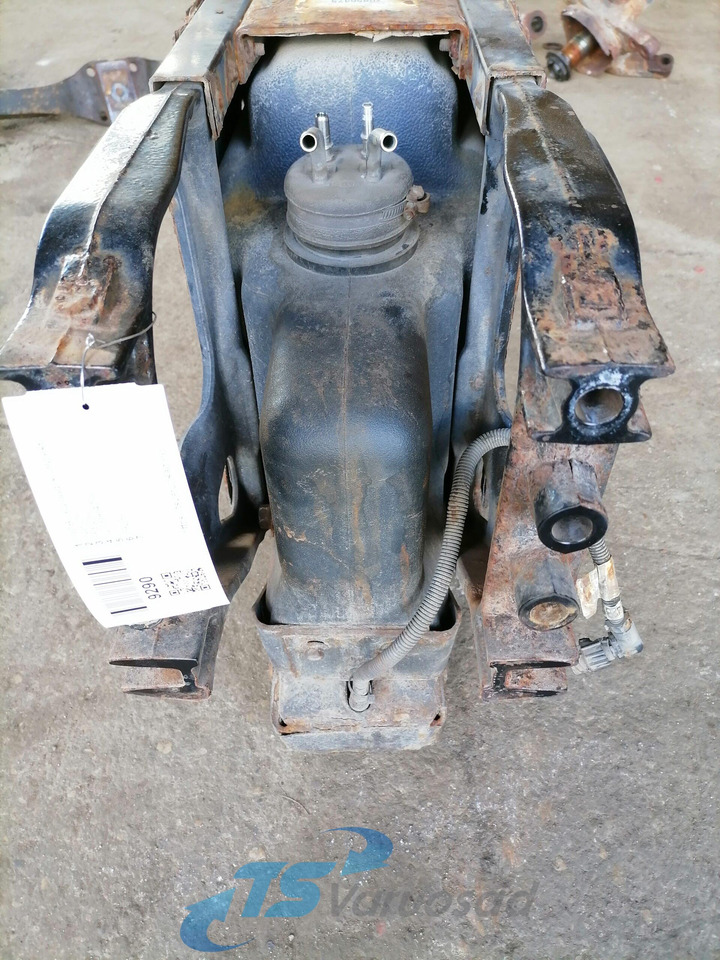 Volvo Ad Blue tank 20856475 - מערכת דלק עבור משאית: תמונה 3 Volvo Ad Blue tank 20856475 - מערכת דלק עבור משאית: תמונה 3
