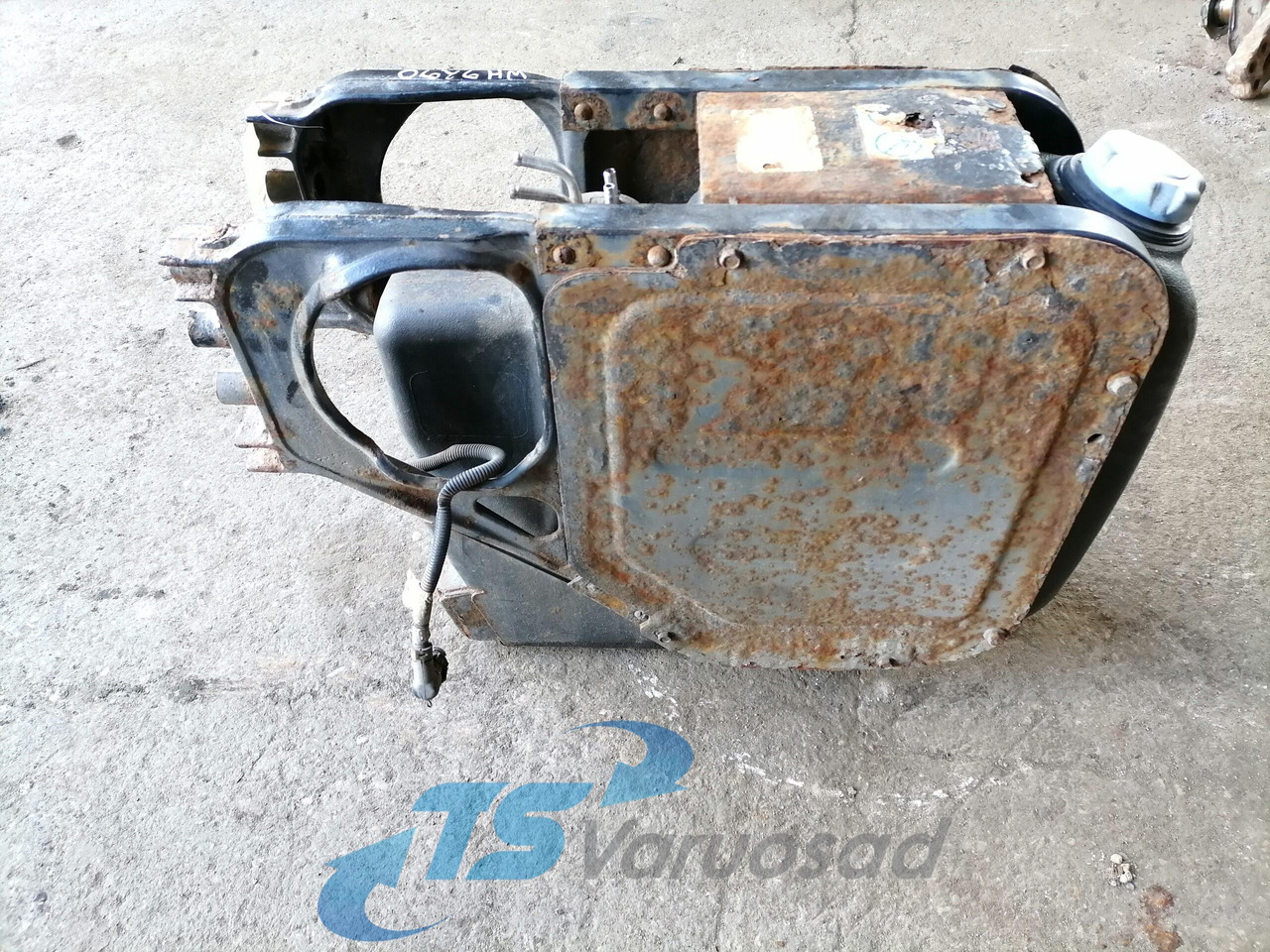 Volvo Ad Blue tank 20856475 - מערכת דלק עבור משאית: תמונה 5 Volvo Ad Blue tank 20856475 - מערכת דלק עבור משאית: תמונה 5