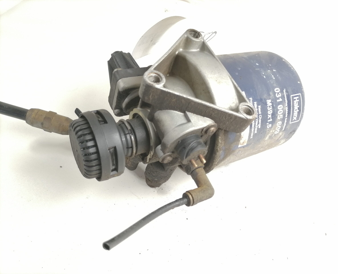 Volvo Air dryer 20393894 - שסתום בלמים עבור משאית: תמונה 2 Volvo Air dryer 20393894 - שסתום בלמים עבור משאית: תמונה 2