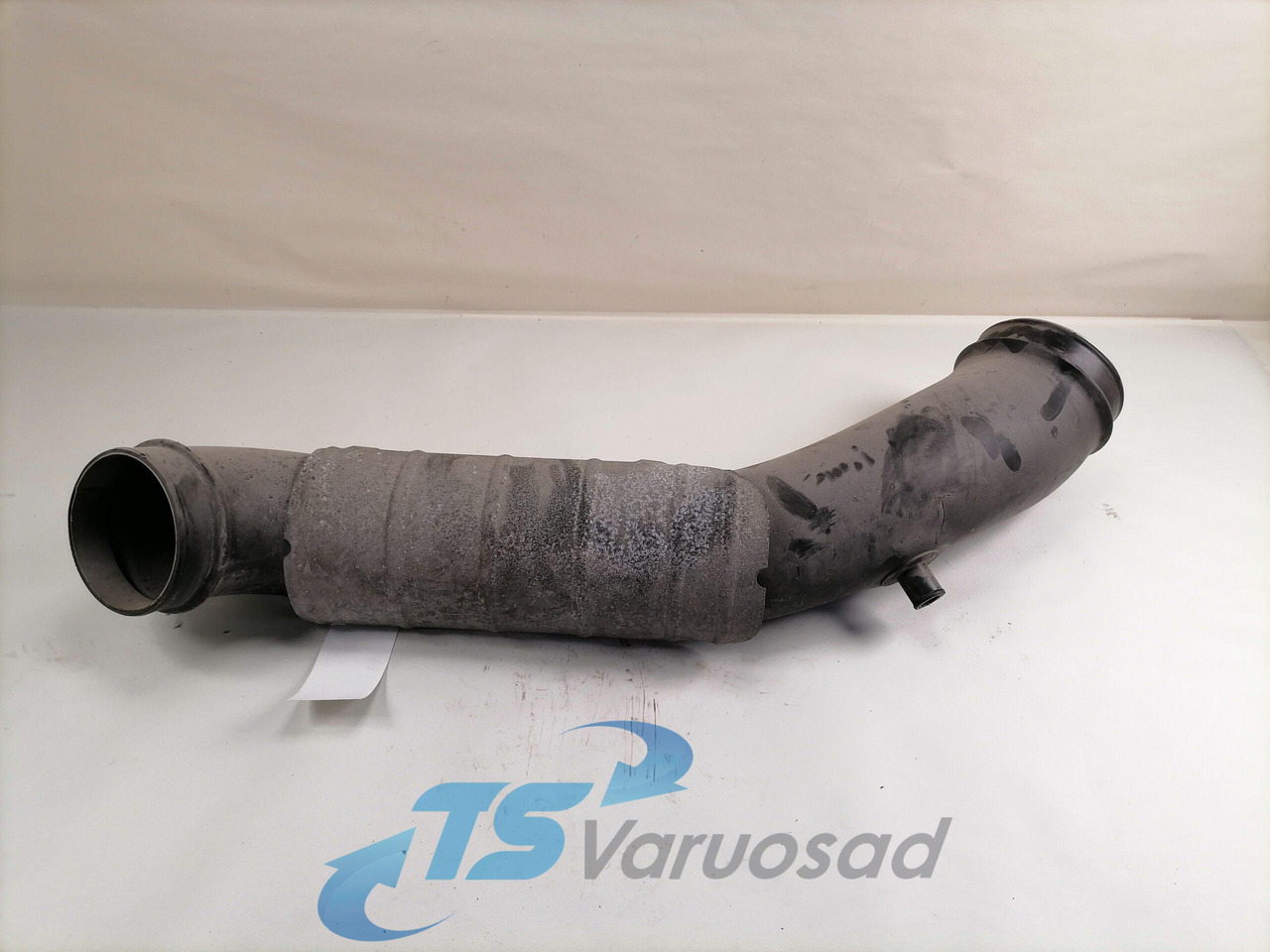Volvo Air intake 20939724 - מערכת כניסת אוויר עבור משאית: תמונה 4 Volvo Air intake 20939724 - מערכת כניסת אוויר עבור משאית: תמונה 4