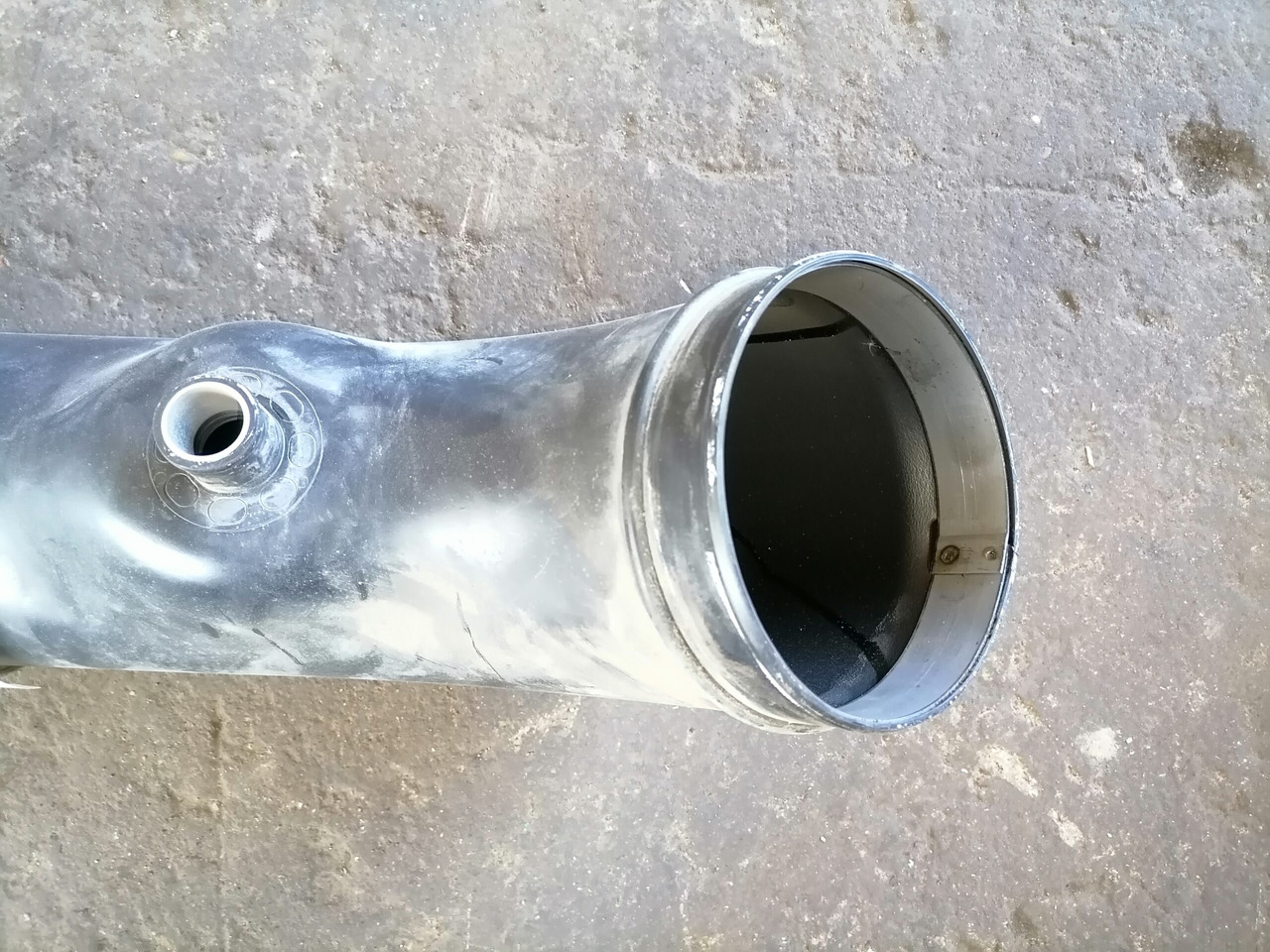 Volvo Air intake 21080323 - מערכת כניסת אוויר עבור משאית: תמונה 4 Volvo Air intake 21080323 - מערכת כניסת אוויר עבור משאית: תמונה 4