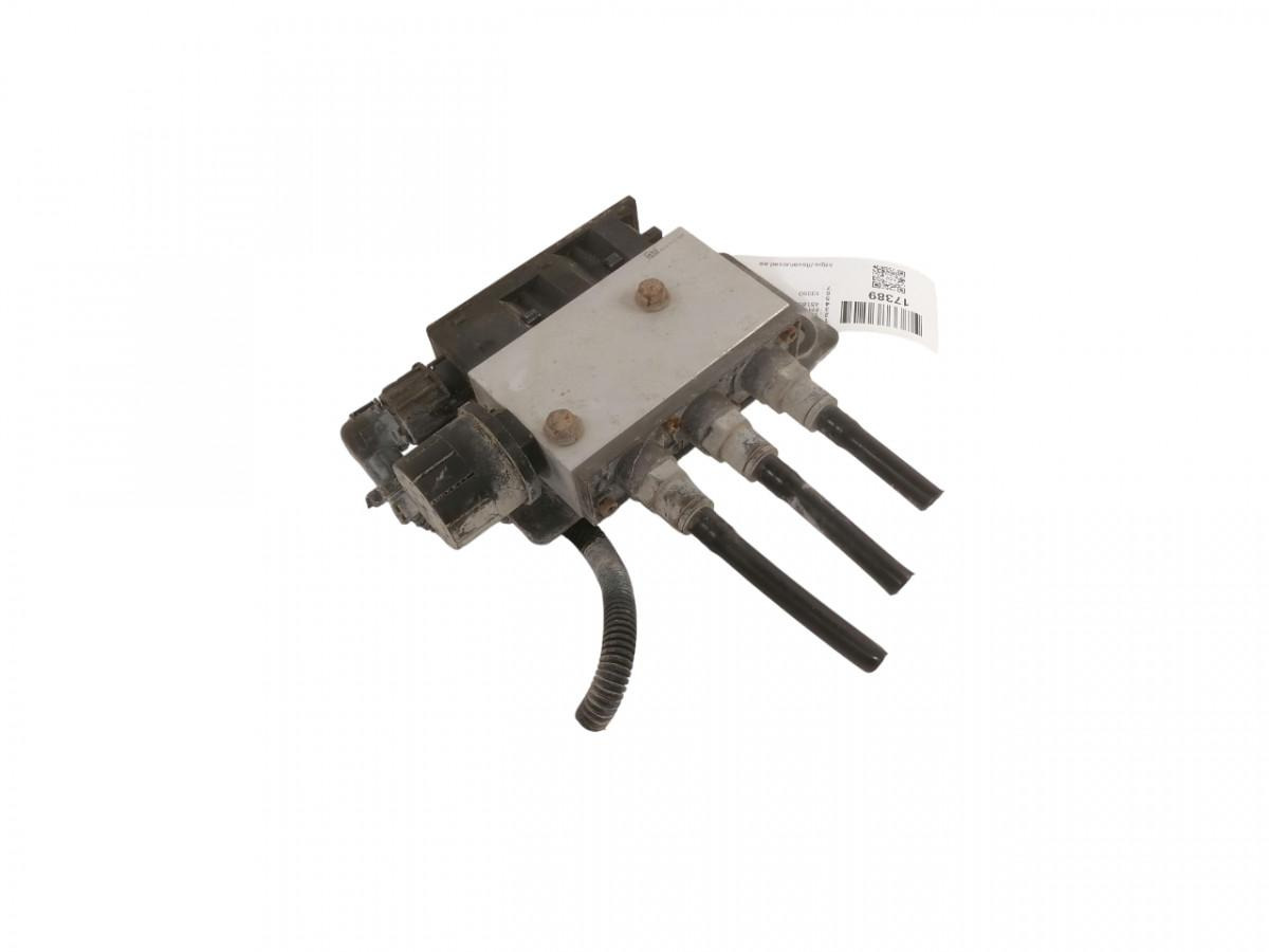 Volvo Air pressure control valve 4518591310220 - שסתום בלמים עבור משאית: תמונה 1 Volvo Air pressure control valve 4518591310220 - שסתום בלמים עבור משאית: תמונה 1
