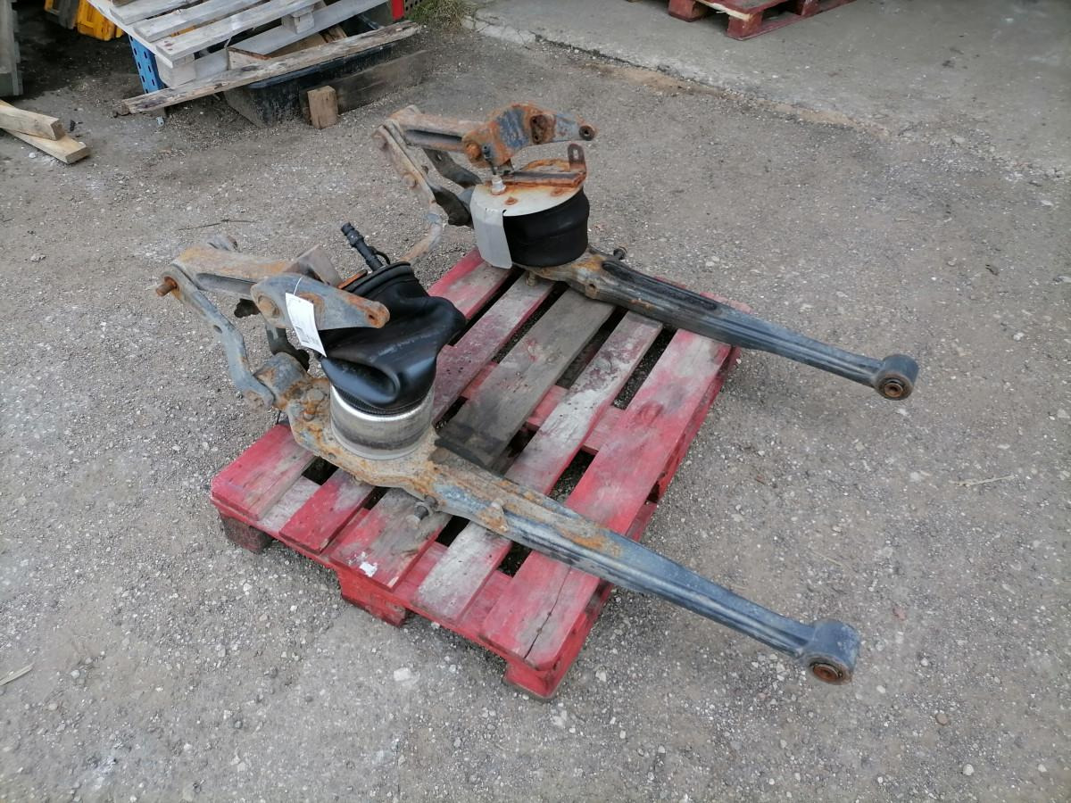 Volvo Air spring bracket 82054188 - מתלה אוויר עבור משאית: תמונה 3 Volvo Air spring bracket 82054188 - מתלה אוויר עבור משאית: תמונה 3