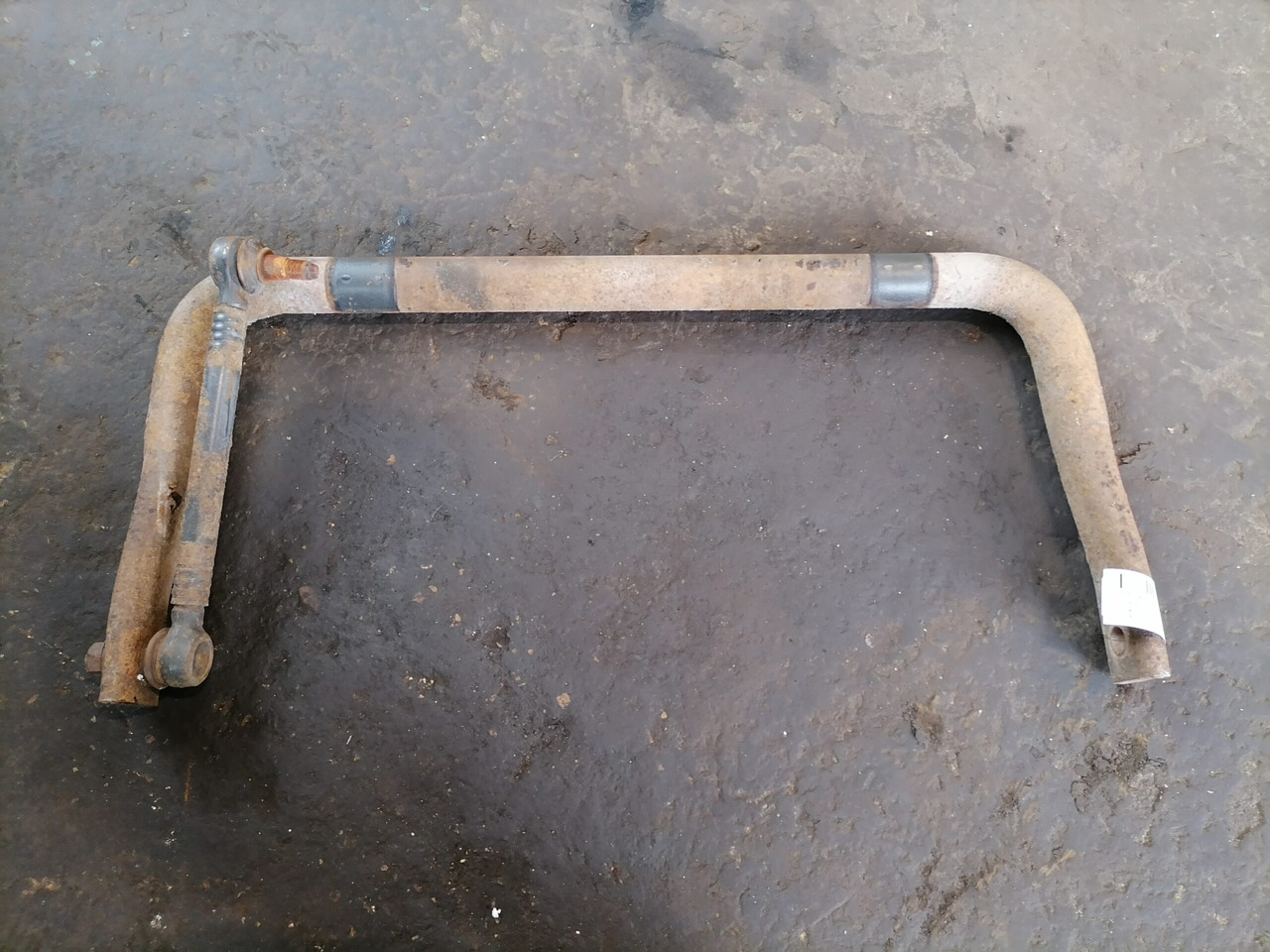 Volvo Anti-roll bar 20443075 - סרגל נגד גלגול עבור משאית: תמונה 2 Volvo Anti-roll bar 20443075 - סרגל נגד גלגול עבור משאית: תמונה 2
