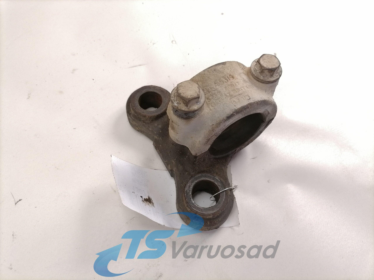 Volvo Anti-roll bar bracket 22119002 - סרגל נגד גלגול עבור משאית: תמונה 1 Volvo Anti-roll bar bracket 22119002 - סרגל נגד גלגול עבור משאית: תמונה 1