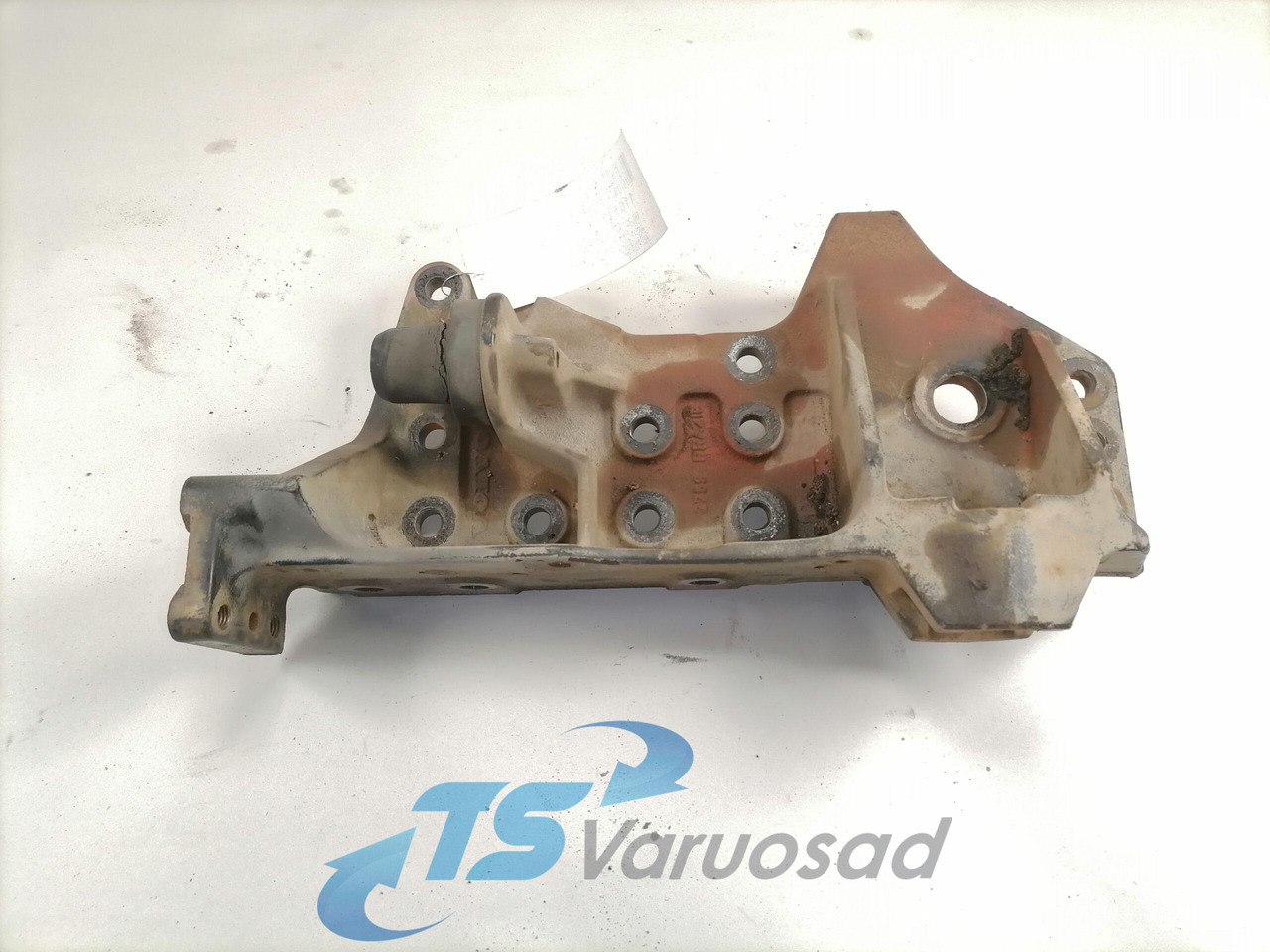 Volvo Bracket 20428256 - מסגרת/ שלדה עבור משאית: תמונה 1 Volvo Bracket 20428256 - מסגרת/ שלדה עבור משאית: תמונה 1