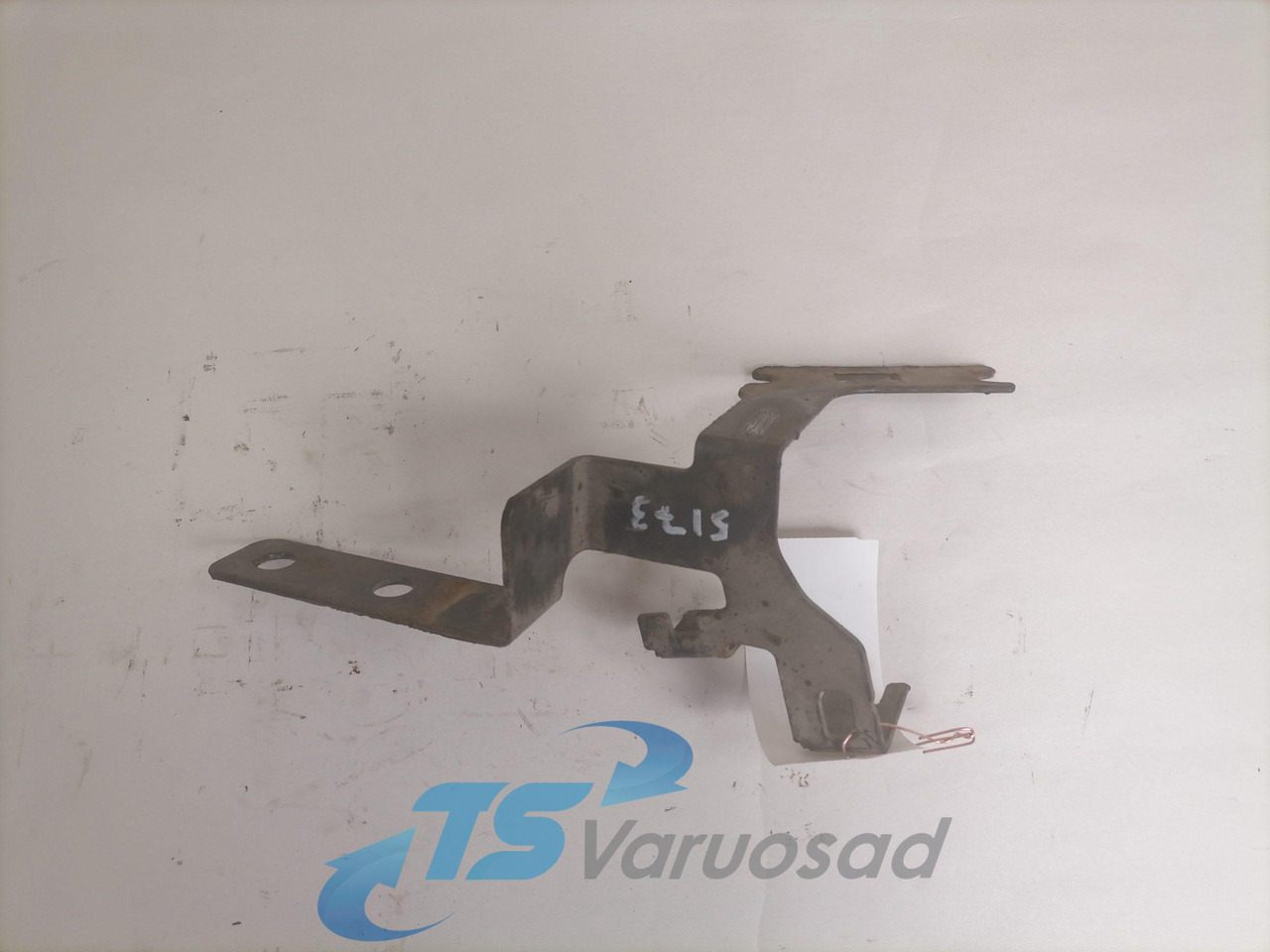 Volvo Bracket 20966566 - מסגרת/ שלדה עבור משאית: תמונה 1 Volvo Bracket 20966566 - מסגרת/ שלדה עבור משאית: תמונה 1