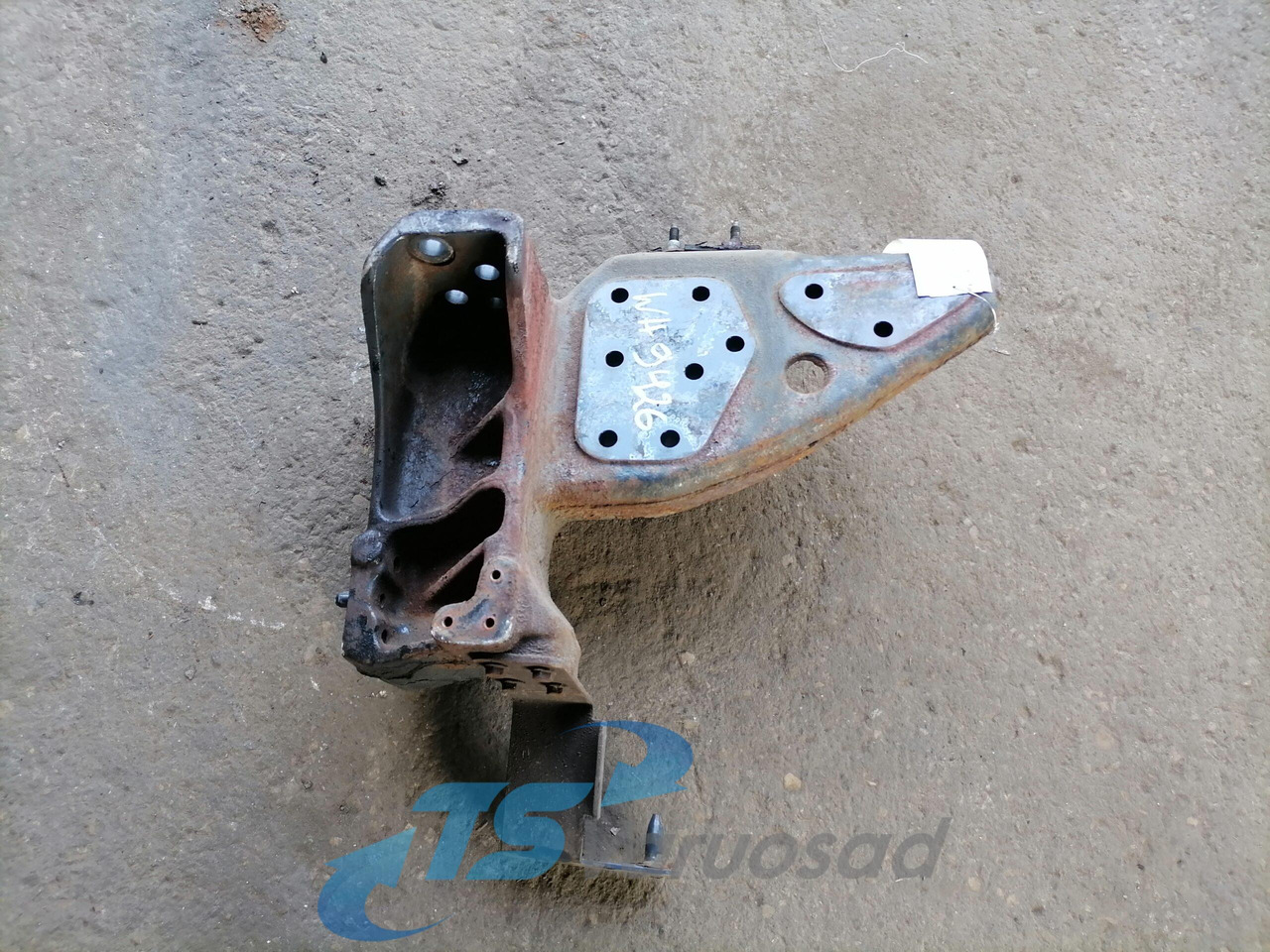 Volvo Bracket 5010532958 - מסגרת/ שלדה עבור משאית: תמונה 2 Volvo Bracket 5010532958 - מסגרת/ שלדה עבור משאית: תמונה 2