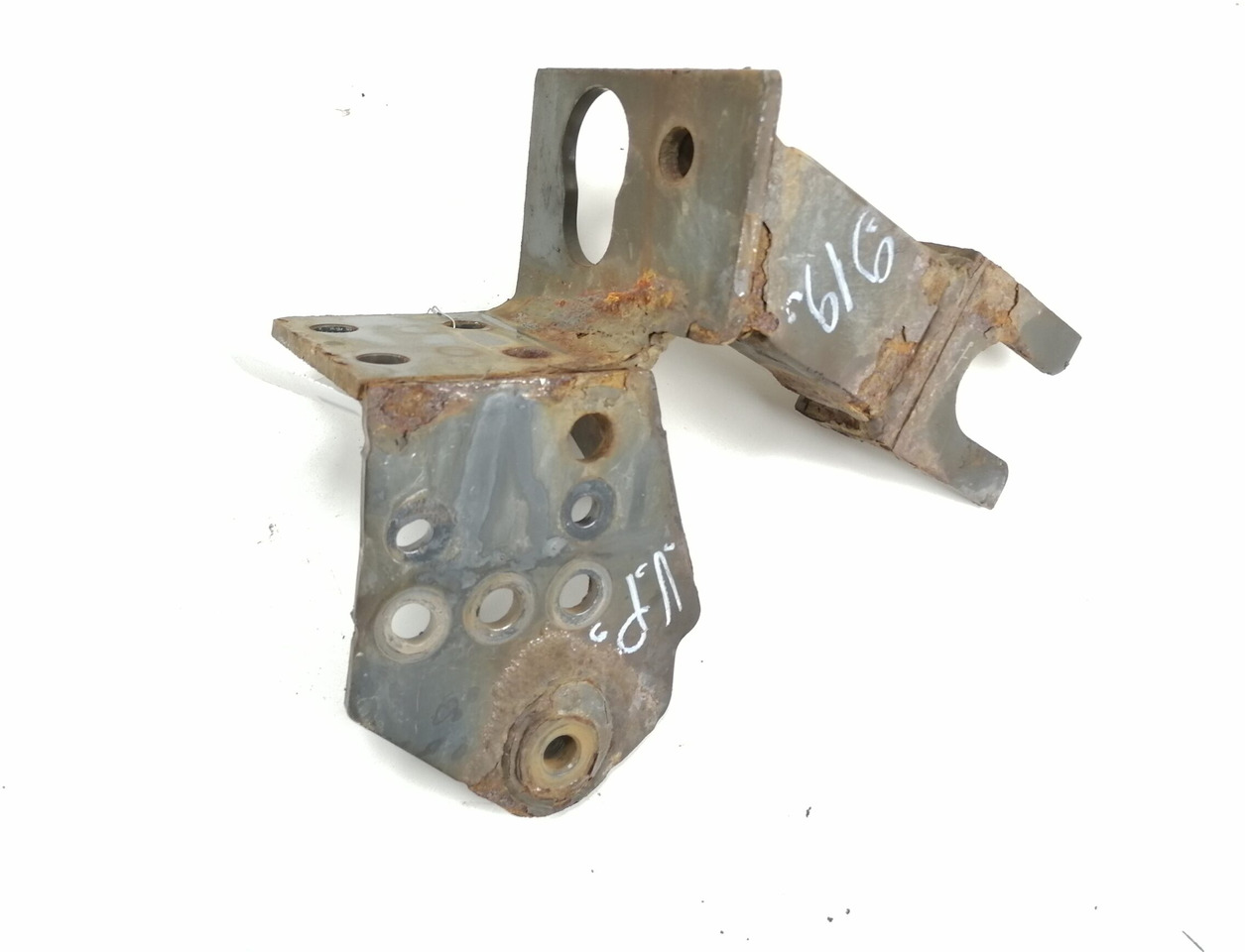 Volvo Bumper bracket 20499243 - פגוש עבור משאית: תמונה 2 Volvo Bumper bracket 20499243 - פגוש עבור משאית: תמונה 2