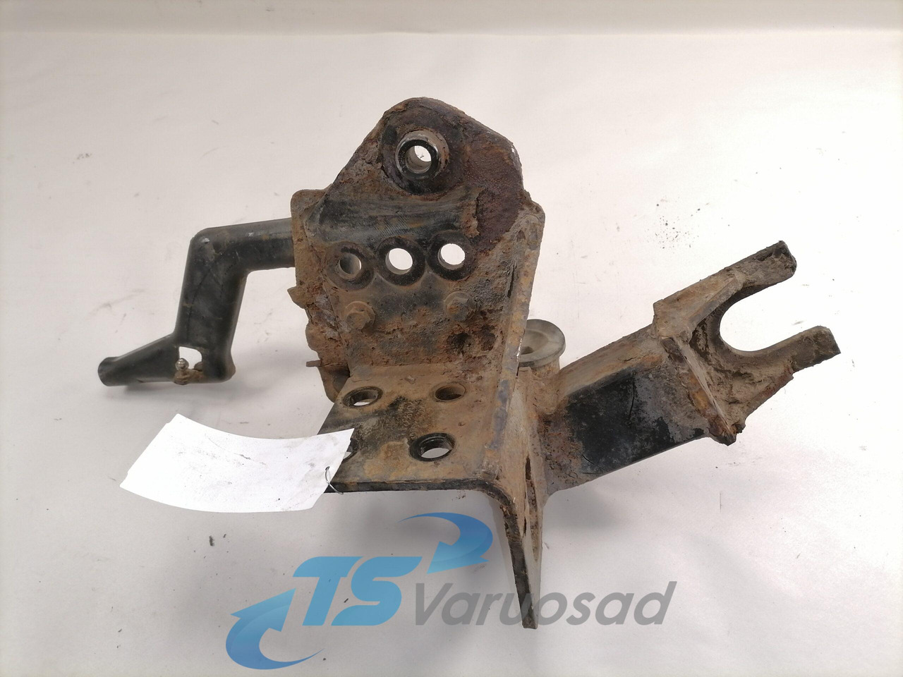 Volvo Bumper bracket 20499243 - פגוש עבור משאית: תמונה 3 Volvo Bumper bracket 20499243 - פגוש עבור משאית: תמונה 3