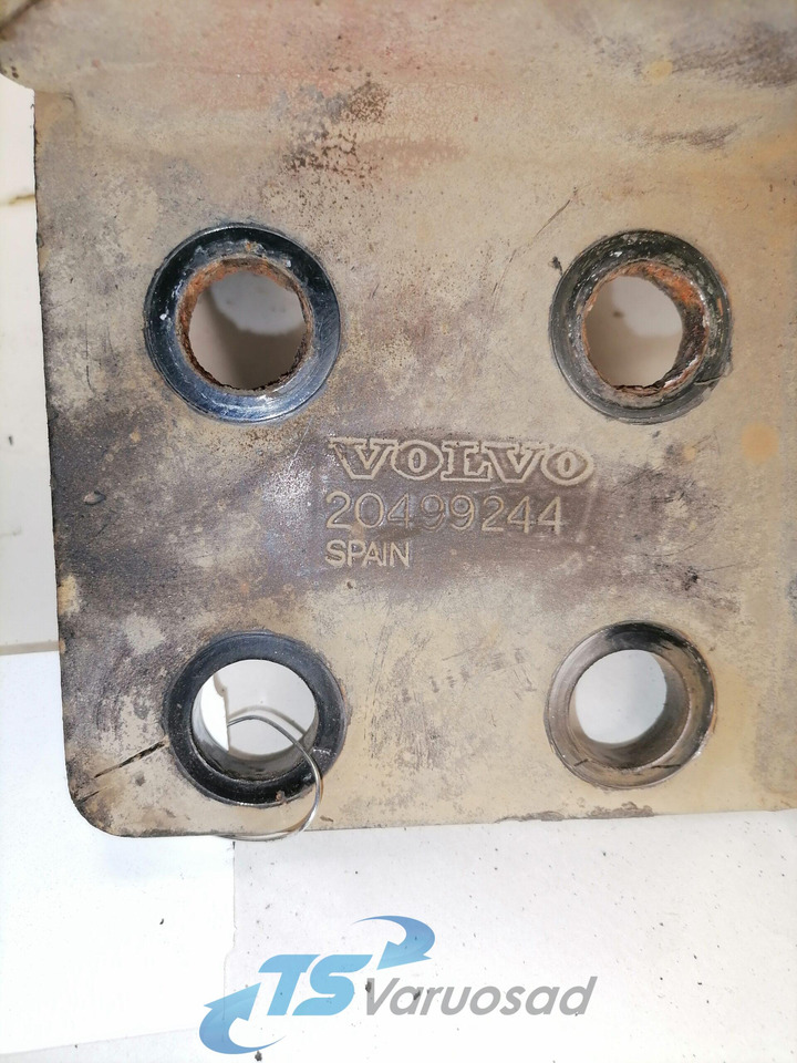 Volvo Bumper bracket 20499244 - פגוש עבור משאית: תמונה 3 Volvo Bumper bracket 20499244 - פגוש עבור משאית: תמונה 3