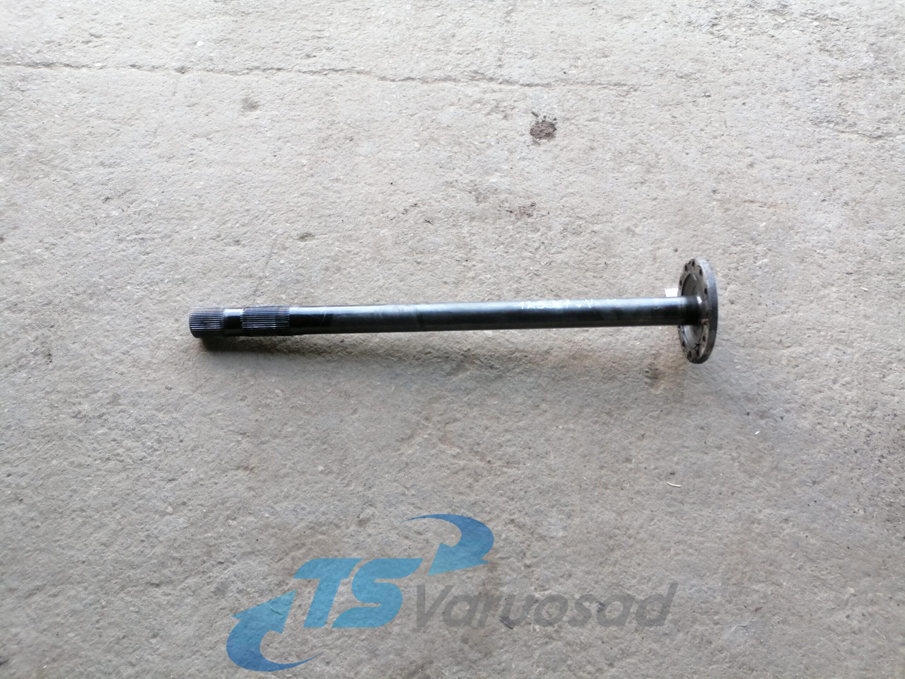 Volvo Drive shaft 20836831 - גל הנעה עבור משאית: תמונה 1 Volvo Drive shaft 20836831 - גל הנעה עבור משאית: תמונה 1