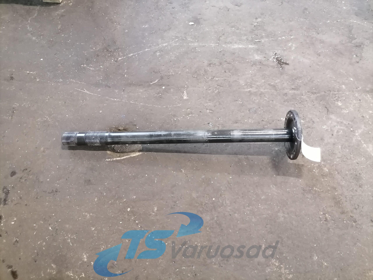 Volvo Drive shaft 20836831 - גל הנעה עבור משאית: תמונה 1 Volvo Drive shaft 20836831 - גל הנעה עבור משאית: תמונה 1