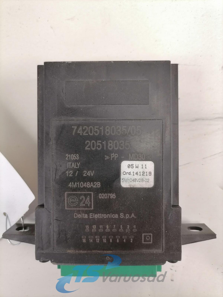 Volvo Ecu, door lock 20518035 - ECU עבור משאית: תמונה 3 Volvo Ecu, door lock 20518035 - ECU עבור משאית: תמונה 3
