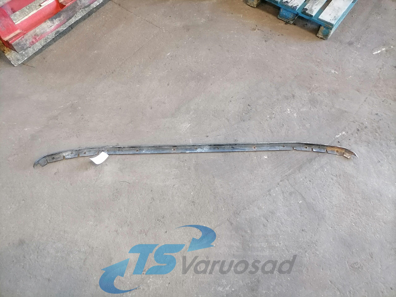Volvo Esikaitseraua lisa 20360587 - פגוש עבור משאית: תמונה 5 Volvo Esikaitseraua lisa 20360587 - פגוש עבור משאית: תמונה 5