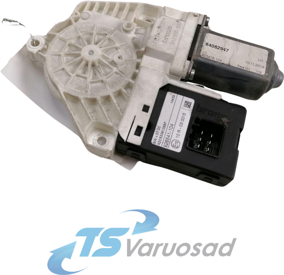 Volvo Glass lift 84062947 - חלון וחלקים עבור משאית: תמונה 1 Volvo Glass lift 84062947 - חלון וחלקים עבור משאית: תמונה 1