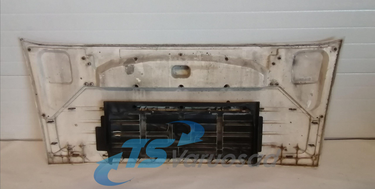 Volvo Grille panel 20398253 - גריל עבור משאית: תמונה 5 Volvo Grille panel 20398253 - גריל עבור משאית: תמונה 5