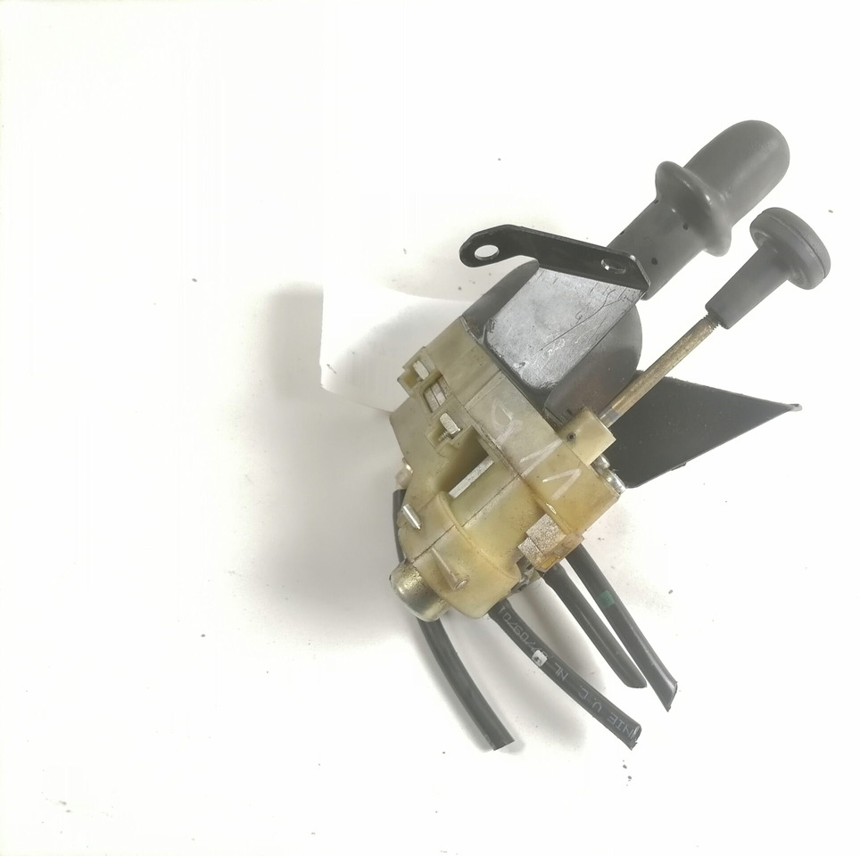 Volvo Handbrake control lever 20367533 - חלק אוניברסלי עבור משאית: תמונה 1 Volvo Handbrake control lever 20367533 - חלק אוניברסלי עבור משאית: תמונה 1