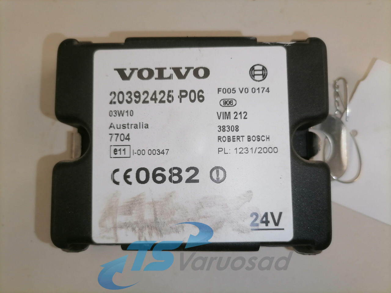 Volvo Juhtplokk, immobilisaator 20392425 - ECU עבור משאית: תמונה 2 Volvo Juhtplokk, immobilisaator 20392425 - ECU עבור משאית: תמונה 2