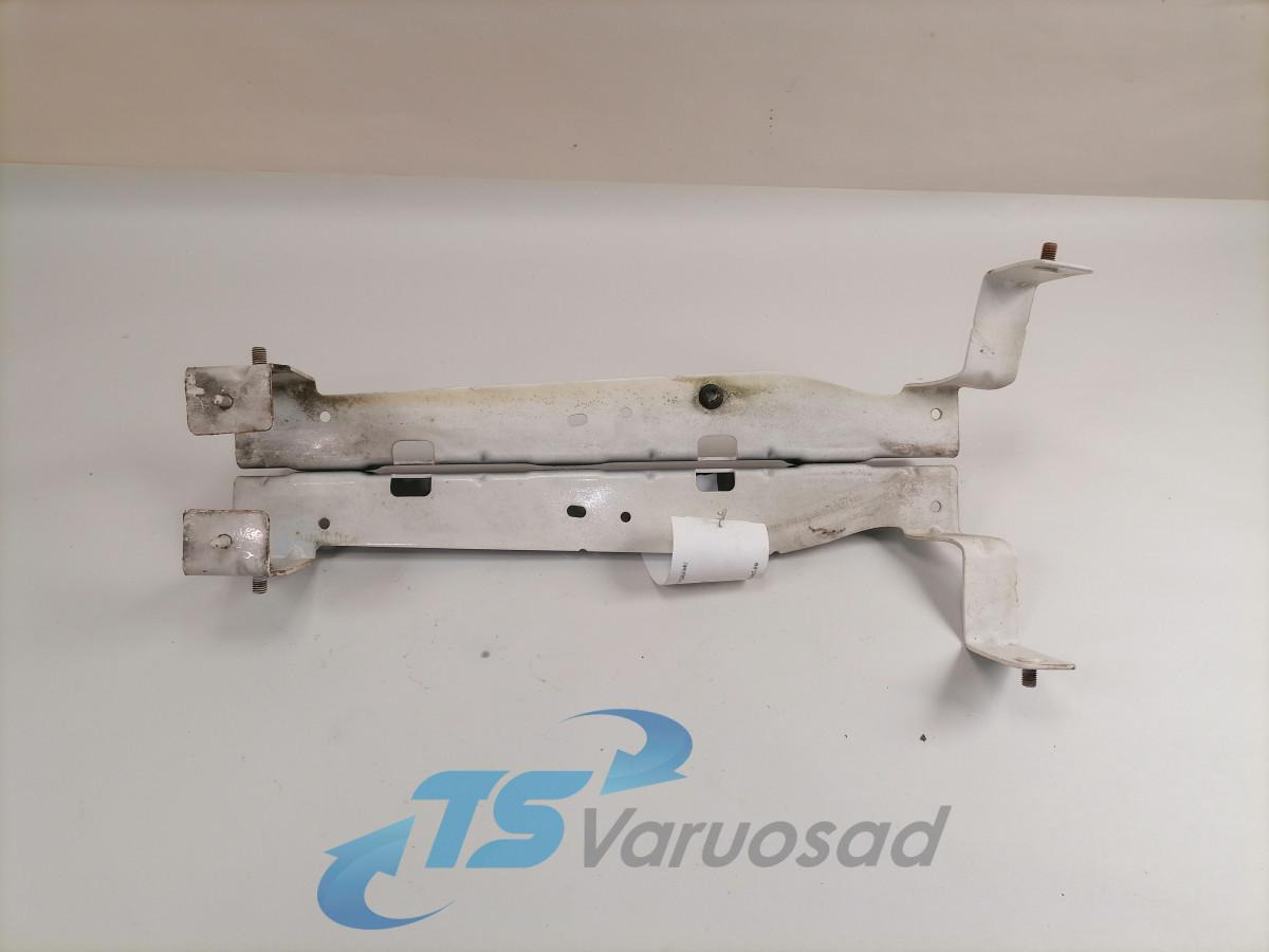 Volvo Kabiini nurgapleki kandur 20379173 - חלק אוניברסלי עבור משאית: תמונה 3 Volvo Kabiini nurgapleki kandur 20379173 - חלק אוניברסלי עבור משאית: תמונה 3