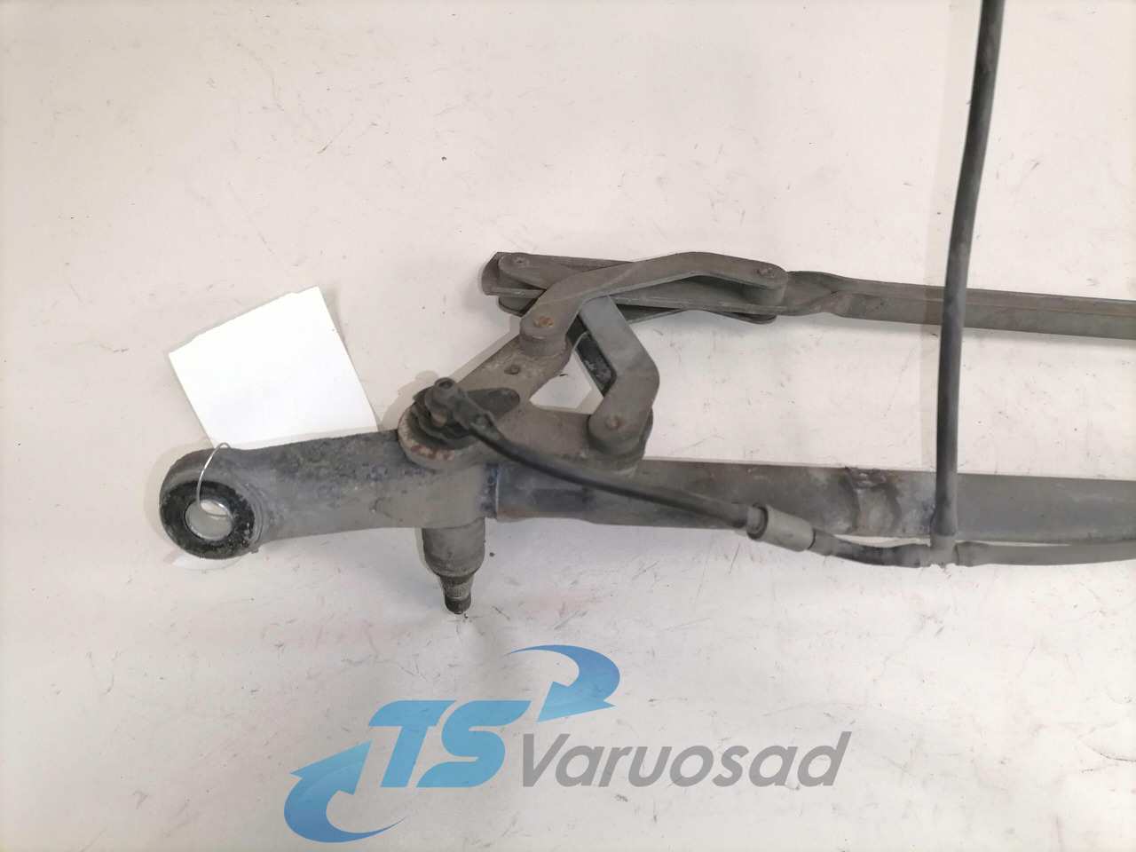 Volvo Klaasipuhasti raam 20517438 - מגב עבור משאית: תמונה 4 Volvo Klaasipuhasti raam 20517438 - מגב עבור משאית: תמונה 4
