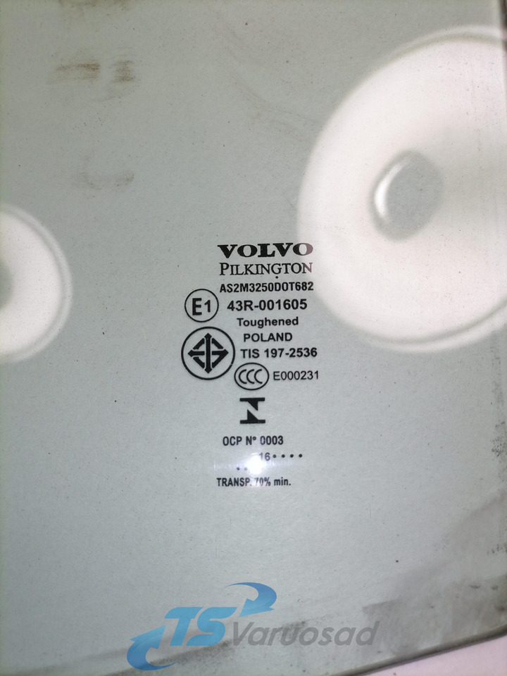 Volvo Küljeklaas, vasak 84043040 - חלון וחלקים עבור משאית: תמונה 2 Volvo Küljeklaas, vasak 84043040 - חלון וחלקים עבור משאית: תמונה 2