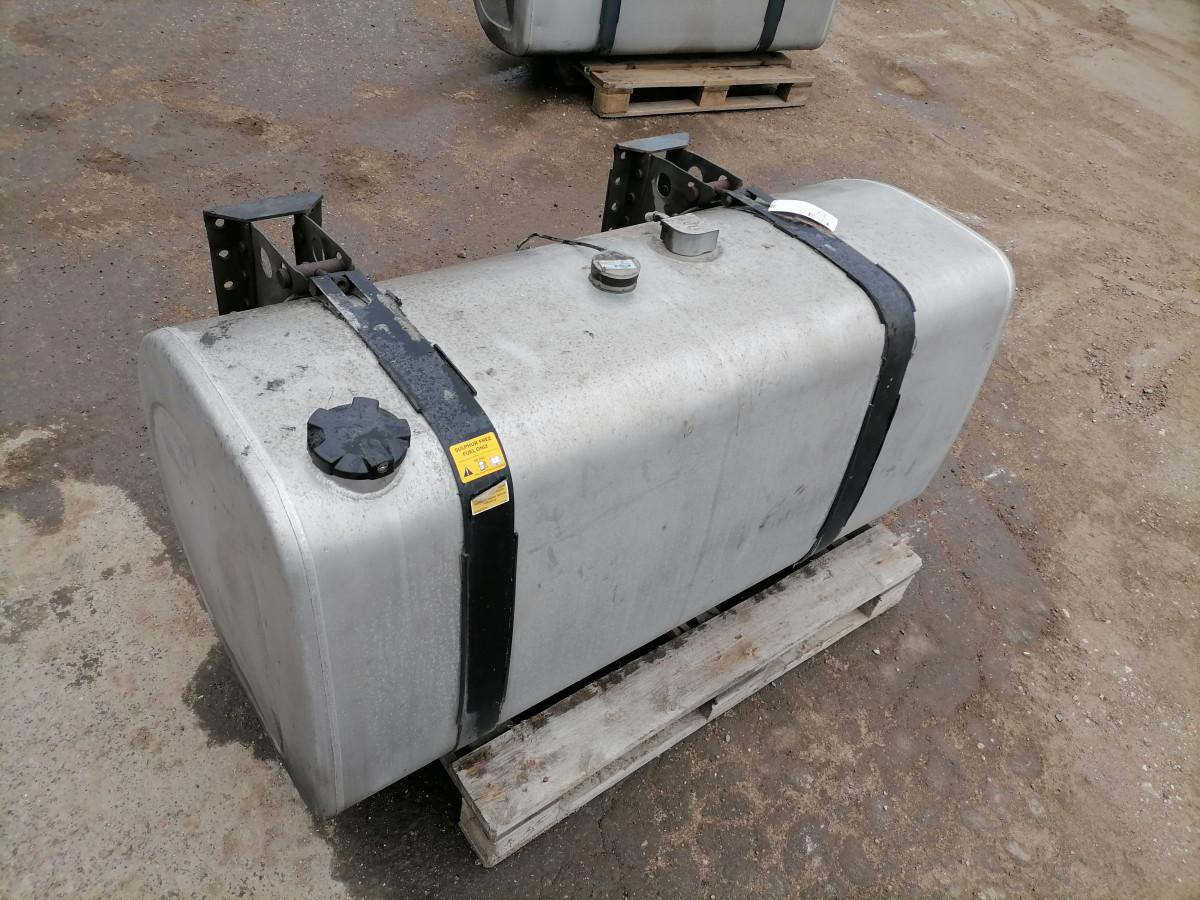 Volvo Kütusepaak 610L 21516454 - מכל דלק עבור משאית: תמונה 2 Volvo Kütusepaak 610L 21516454 - מכל דלק עבור משאית: תמונה 2