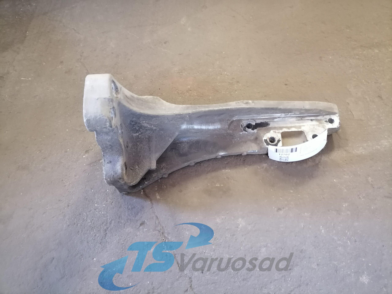 Volvo Muffler carrier 21639760 - עמם-פליטה עבור משאית: תמונה 2 Volvo Muffler carrier 21639760 - עמם-פליטה עבור משאית: תמונה 2
