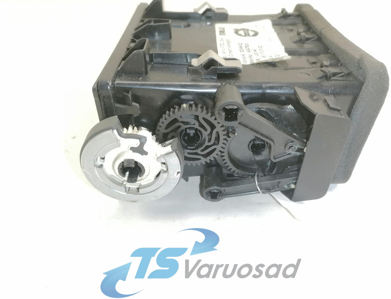 Volvo Õhusuunaja 82246422 - חלק אוניברסלי עבור משאית: תמונה 2 Volvo Õhusuunaja 82246422 - חלק אוניברסלי עבור משאית: תמונה 2