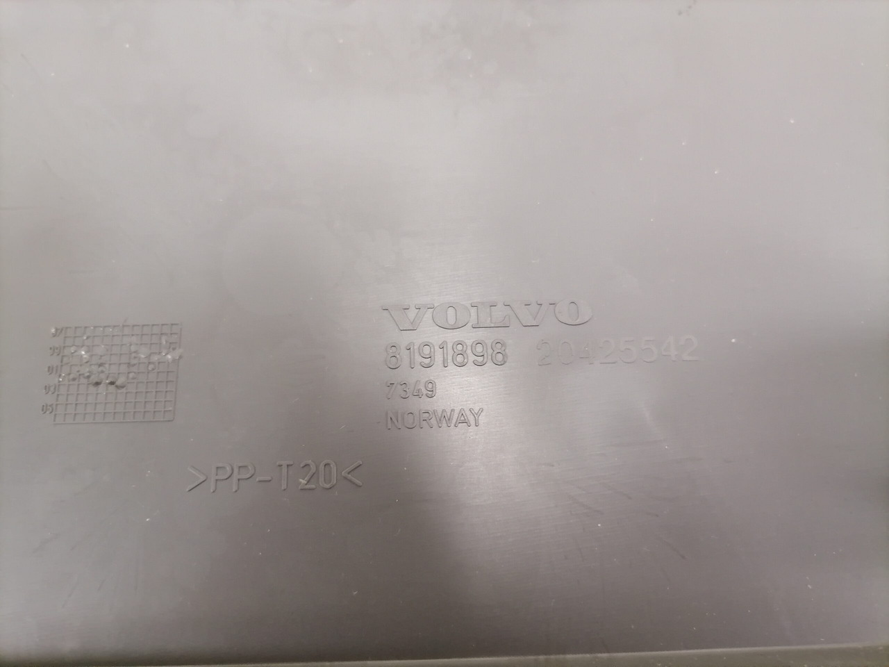 Volvo Panipaik 8191898 - חלק אוניברסלי עבור משאית: תמונה 4 Volvo Panipaik 8191898 - חלק אוניברסלי עבור משאית: תמונה 4