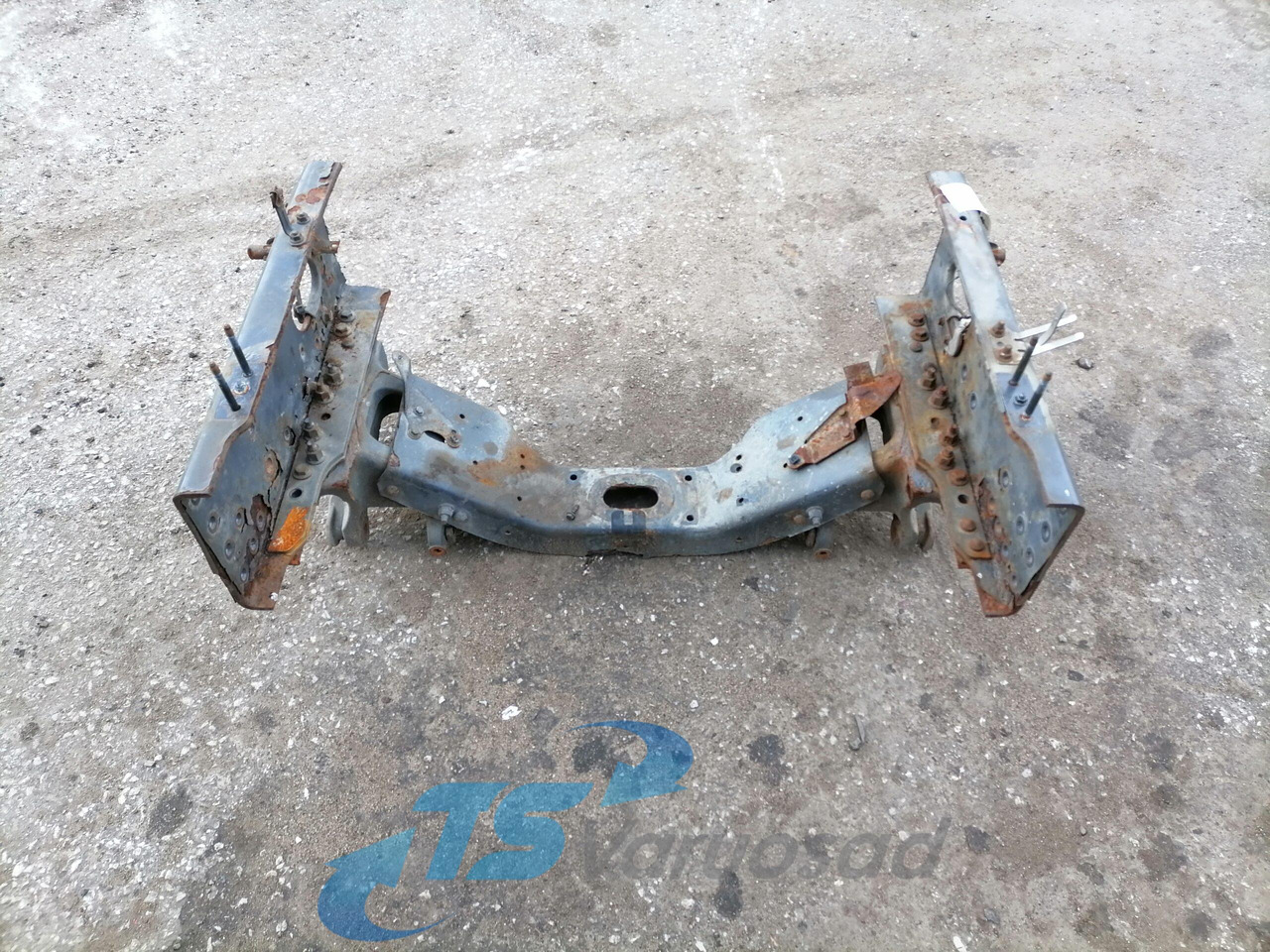 Volvo Raami vahetala 20758711 - מסגרת/ שלדה עבור משאית: תמונה 1 Volvo Raami vahetala 20758711 - מסגרת/ שלדה עבור משאית: תמונה 1