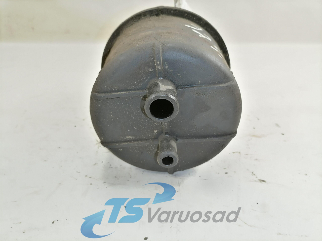 Volvo Roolisüsteemi õlimahuti 1592945 - צינור היגוי עבור משאית: תמונה 2 Volvo Roolisüsteemi õlimahuti 1592945 - צינור היגוי עבור משאית: תמונה 2