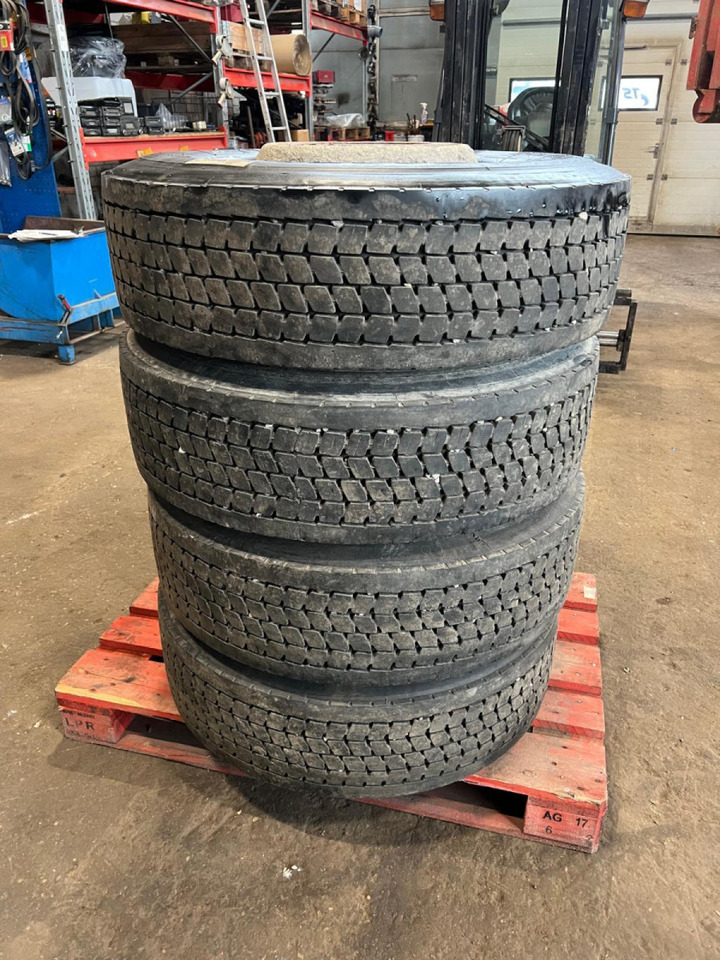 Volvo Sailun S637+ 285/70 R19,5 28570R195 - גלגלים וצמיגים עבור משאית: תמונה 1 Volvo Sailun S637+ 285/70 R19,5 28570R195 - גלגלים וצמיגים עבור משאית: תמונה 1