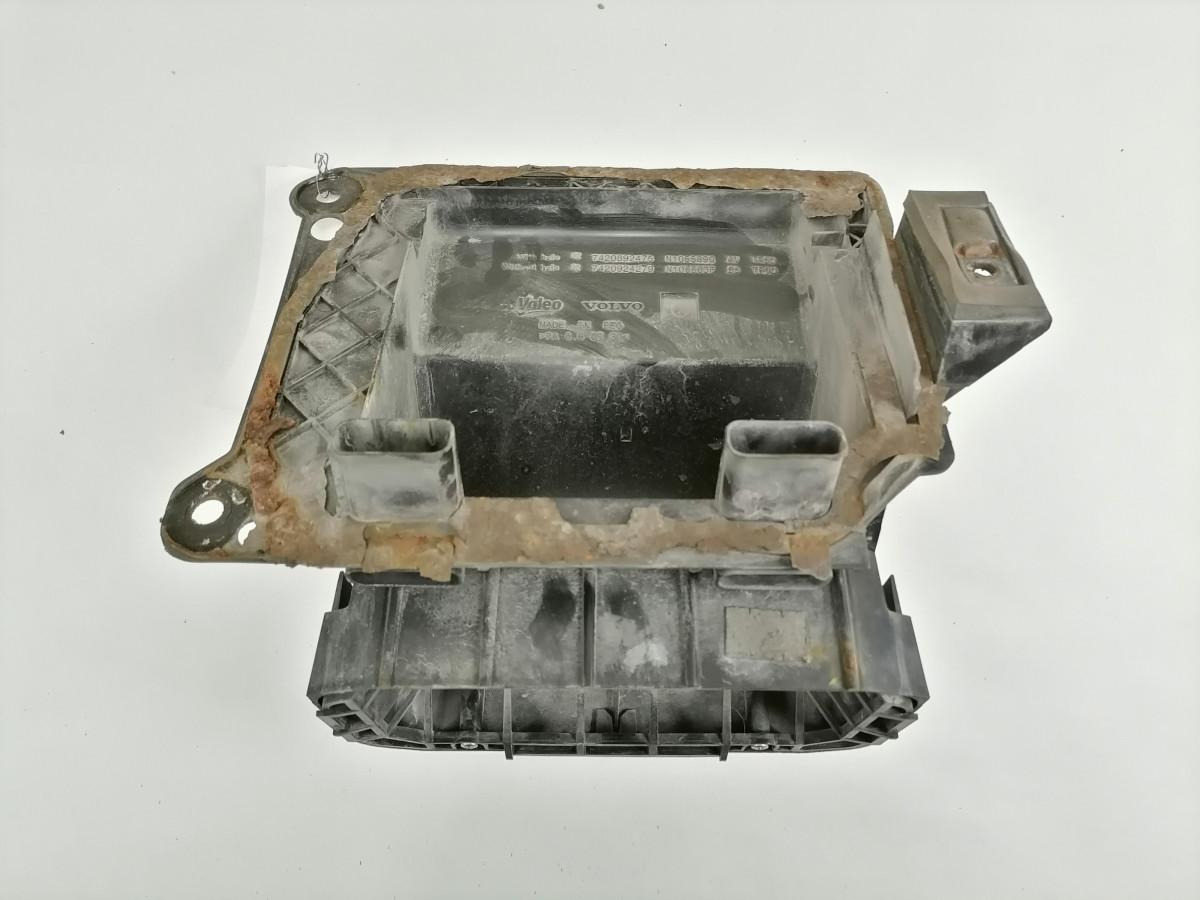 Volvo Salongi õhufiltri korpus 20924279 - חלק אוניברסלי עבור משאית: תמונה 4 Volvo Salongi õhufiltri korpus 20924279 - חלק אוניברסלי עבור משאית: תמונה 4