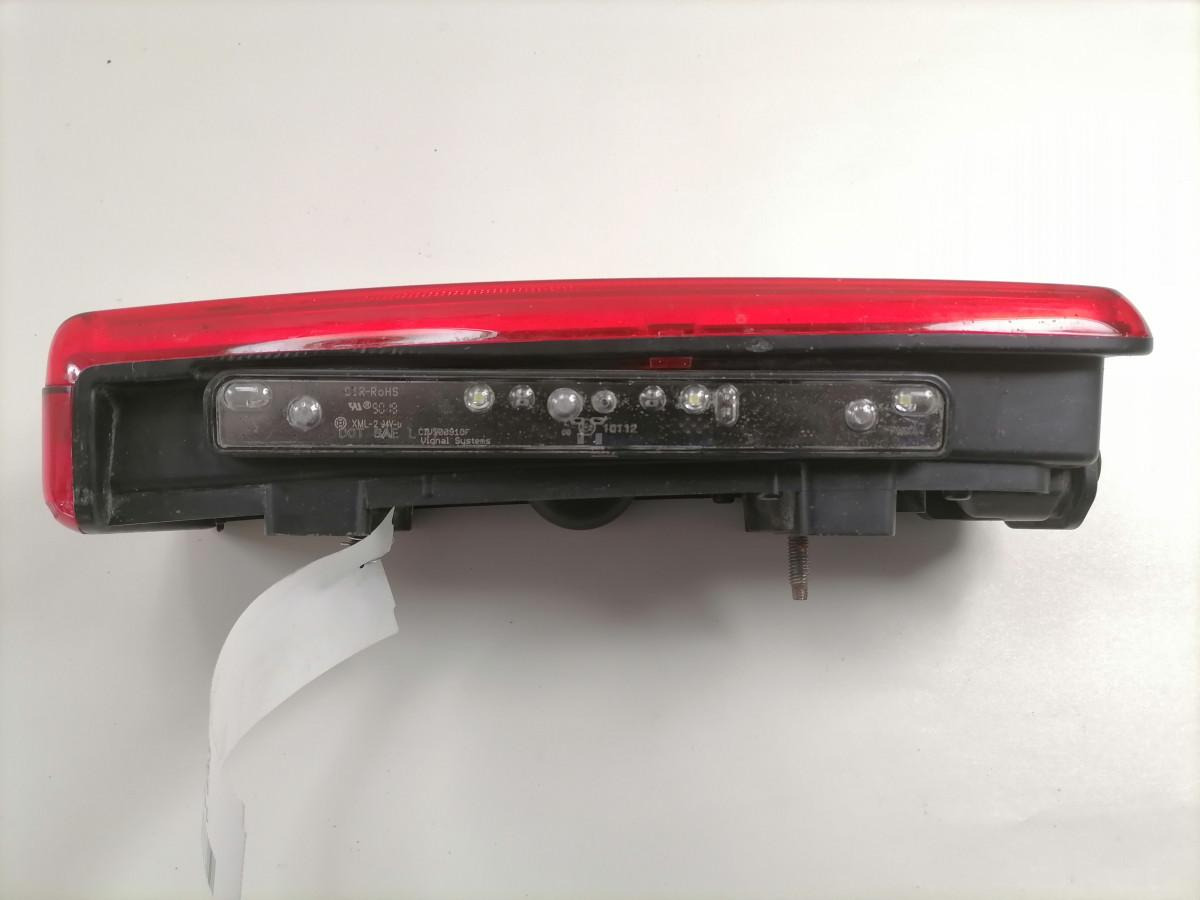 Volvo Tagatuli, vasak (LED) 23522307 - פנס אחורי עבור משאית: תמונה 4 Volvo Tagatuli, vasak (LED) 23522307 - פנס אחורי עבור משאית: תמונה 4