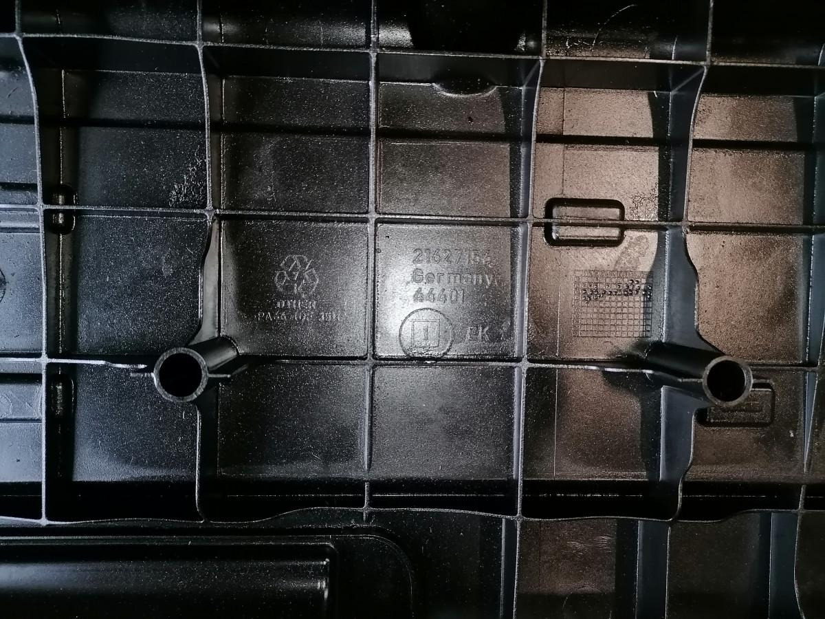 Volvo Valve cover 21627156 - ראש צילינדר עבור משאית: תמונה 4 Volvo Valve cover 21627156 - ראש צילינדר עבור משאית: תמונה 4