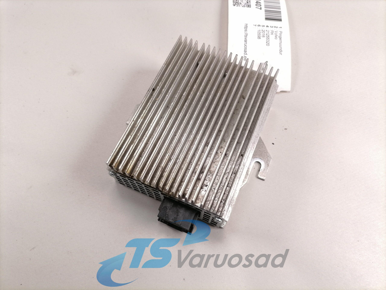 Volvo Voltage converter 21255320 - מערכת חשמל עבור משאית: תמונה 1 Volvo Voltage converter 21255320 - מערכת חשמל עבור משאית: תמונה 1