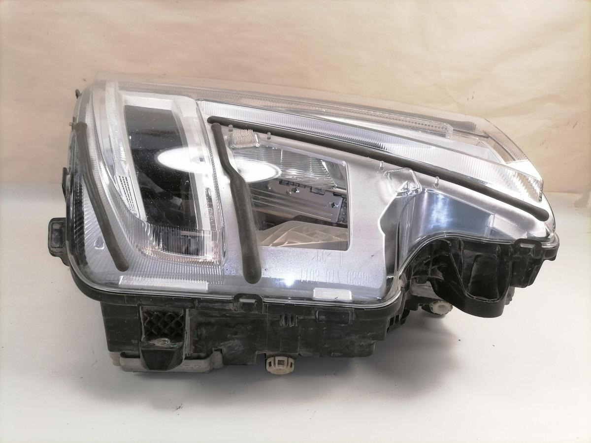 Volvo Volvo esituli, vasak (LED) 24056515 - אורות/ תאורה עבור משאית: תמונה 3 Volvo Volvo esituli, vasak (LED) 24056515 - אורות/ תאורה עבור משאית: תמונה 3