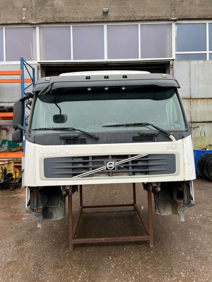 Volvo Volvo kabiin 85103669 - תא ופנים הרכב עבור משאית: תמונה 5 Volvo Volvo kabiin 85103669 - תא ופנים הרכב עבור משאית: תמונה 5