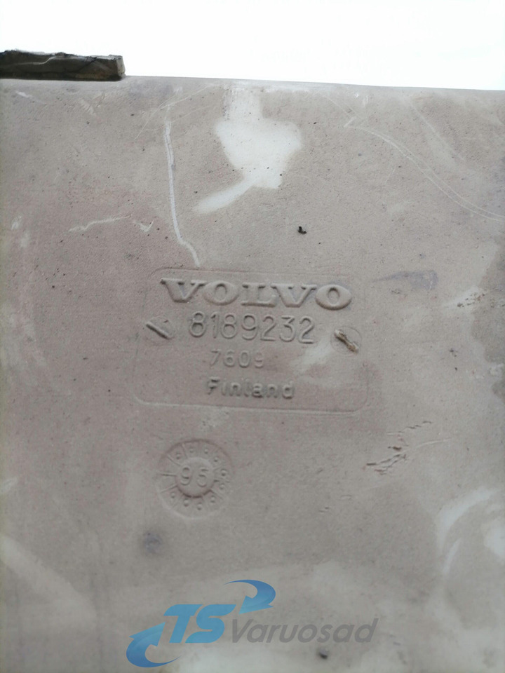 Volvo Windscreen washer fluid tank 8189232 - מגב עבור משאית: תמונה 4 Volvo Windscreen washer fluid tank 8189232 - מגב עבור משאית: תמונה 4