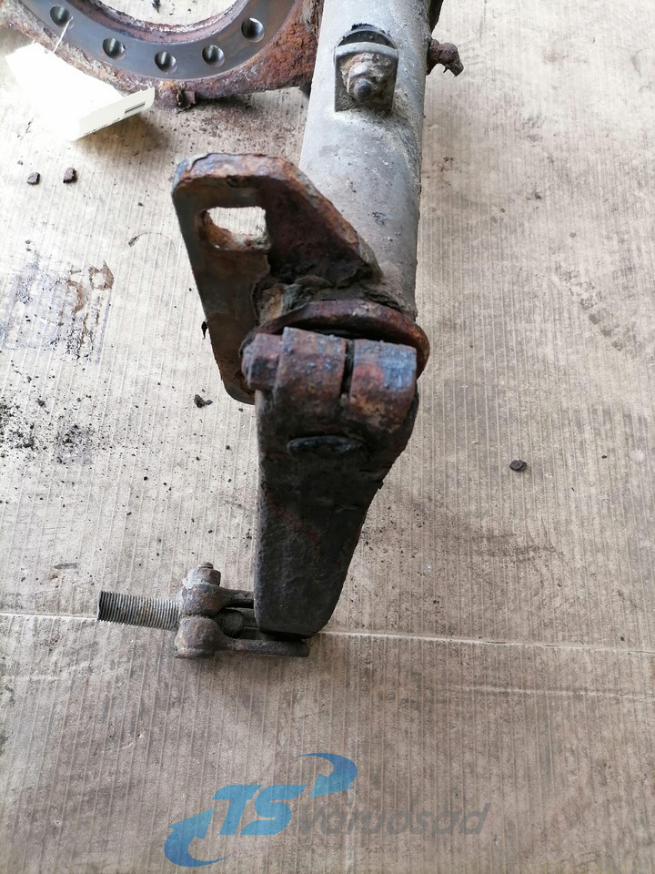 Volvo Z piduri korpus 3092465 - חלק אוניברסלי עבור משאית: תמונה 3 Volvo Z piduri korpus 3092465 - חלק אוניברסלי עבור משאית: תמונה 3