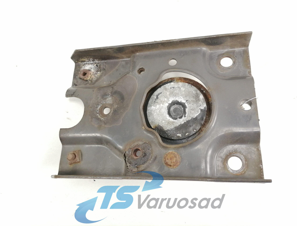 Volvo light bracket 82259153 - אורות/ תאורה עבור משאית: תמונה 3 Volvo light bracket 82259153 - אורות/ תאורה עבור משאית: תמונה 3
