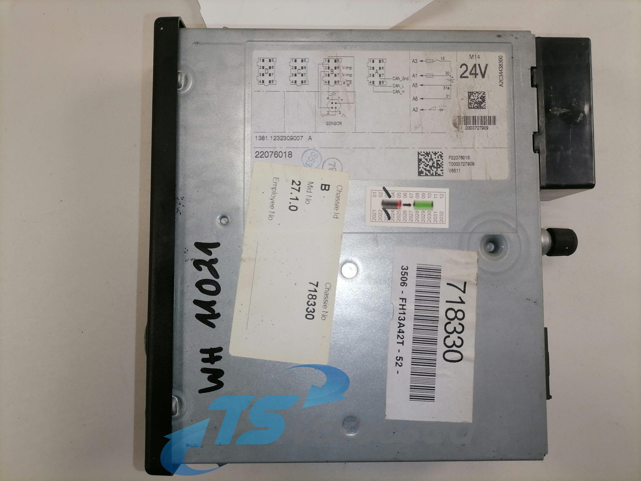Volvo tachograph 22076018 - טכוגרף עבור משאית: תמונה 4 Volvo tachograph 22076018 - טכוגרף עבור משאית: תמונה 4