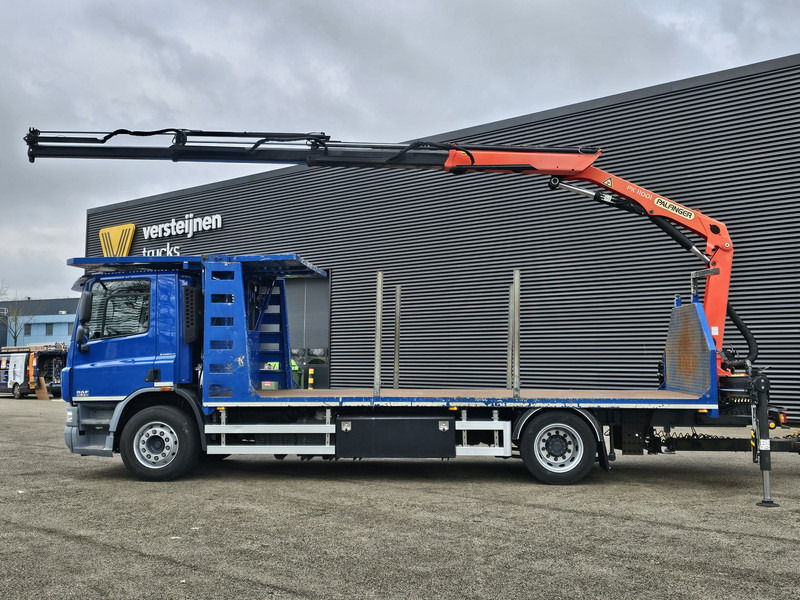 DAF CF 75.310 / TRAILER + PALFINGER CRANE/KRAN - משאית צד נופל/ שטוחה, משאית מנוף: תמונה 2 DAF CF 75.310 / TRAILER + PALFINGER CRANE/KRAN - משאית צד נופל/ שטוחה, משאית מנוף: תמונה 2