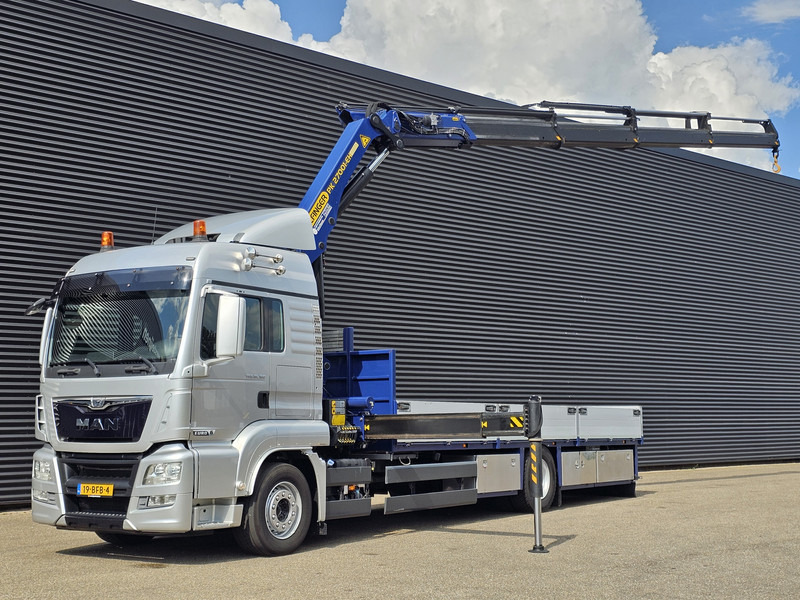 MAN TGS 18.360 4x2 PALFINGER 27 t/m CRANE / KRAN - משאית צד נופל/ שטוחה, משאית מנוף: תמונה 1 MAN TGS 18.360 4x2 PALFINGER 27 t/m CRANE / KRAN - משאית צד נופל/ שטוחה, משאית מנוף: תמונה 1