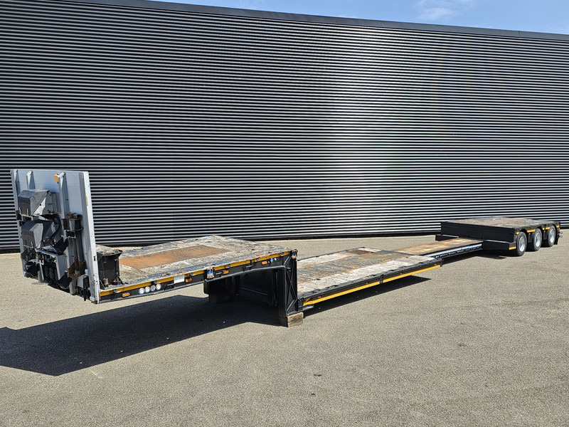 MEUSBURGER MPG 3 / LOW BED / EXTENDABLE / 3 x STEERING AXLE - סמיטריילר עם מטען נמוך: תמונה 1 MEUSBURGER MPG 3 / LOW BED / EXTENDABLE / 3 x STEERING AXLE - סמיטריילר עם מטען נמוך: תמונה 1