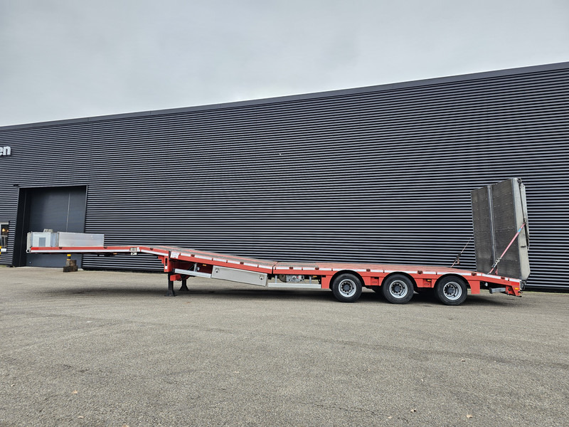 Max Trailer 3 x steering axle / hydraulic ramp / hydraulic bed - סמיטריילר עם מטען נמוך: תמונה 2 Max Trailer 3 x steering axle / hydraulic ramp / hydraulic bed - סמיטריילר עם מטען נמוך: תמונה 2