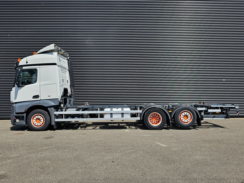 Mercedes-Benz ACTROS 2640 6x2-4 / NL TRUCK - מוביל מכולות/ משאית החלפת גוף: תמונה 5 Mercedes-Benz ACTROS 2640 6x2-4 / NL TRUCK - מוביל מכולות/ משאית החלפת גוף: תמונה 5