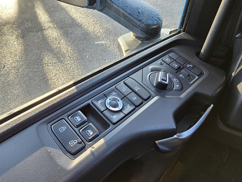הַחכָּרָה Scania P250 4X2 / FRIGOBLOCK / LBW Scania P250 4X2 / FRIGOBLOCK / LBW: תמונה 11